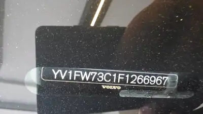 Volvo V60 2015 - 11900 EUR, 314478 km - AUTO.MOTO.pt - 314478km - foto 25 de 60