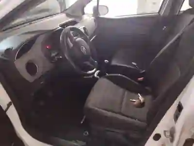 Toyota Yaris 2016 - 10500 EUR, 116000 km - 116000km - foto 7 de 11