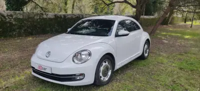Volkswagen New Beetle 2015 - 14950 EUR, 156200 km - AUTO.MOTO.pt - 156200km - foto 6 de 39