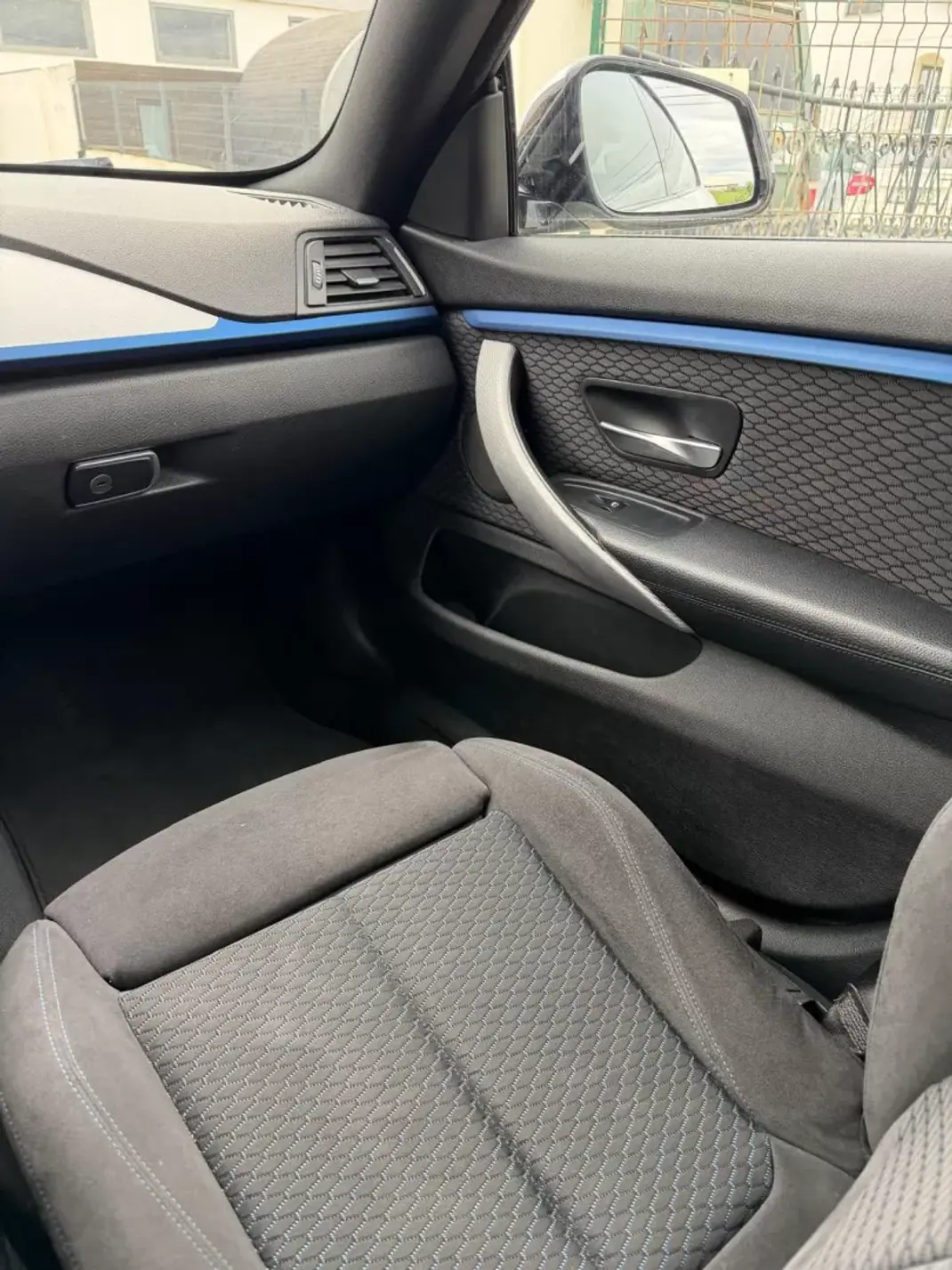 BMW 420 Gran Coupé 2017 - 31490 EUR, 98000 km - AUTO.MOTO.pt - 98000km - foto 5 de 39