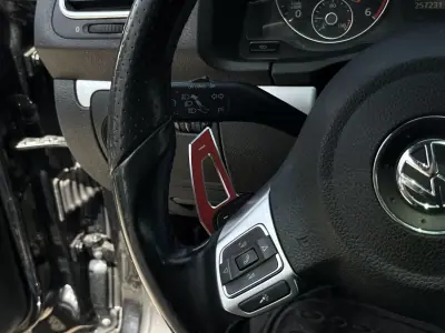 Volkswagen Scirocco 2010 - 13900 EUR, 255000 km - AUTO.MOTO.pt - 255000km - foto 12 de 16