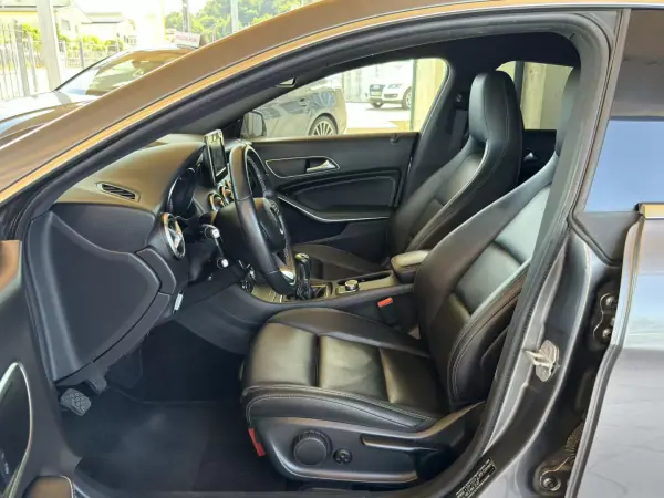 Mercedes-Benz CLA 180 2016 - 17950 EUR, 146271 km - AUTO.MOTO.pt - 146271km - foto 24 de 33
