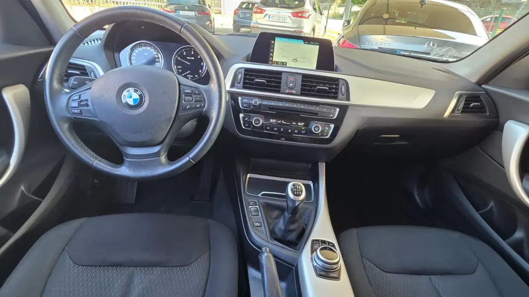 BMW 116 2017 - 15890 EUR, 152000 km - 152000km - foto 19 de 33