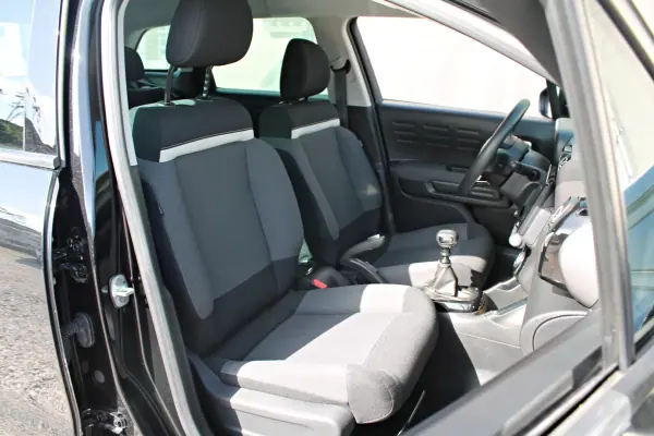 Citroën C3 2024 - 16980 EUR, 20592 km - AUTO.MOTO.pt - 20592km - foto 12 de 17