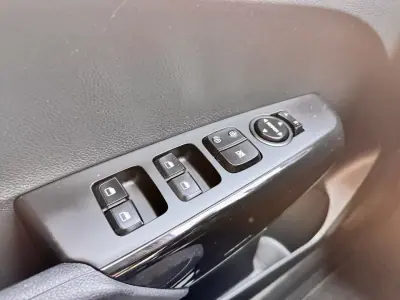 Kia Picanto 2025 - 15490 EUR, 17645 km - AUTO.MOTO.pt - 17645km - foto 16 de 24