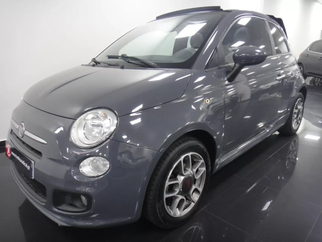 Fiat 500C 2015 - 10250 EUR, 77000 km - AUTO.MOTO.pt - 77000km - foto 3 de 15