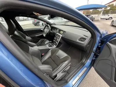 Volvo S60 2015 - 11950 EUR, 225000 km - AUTO.MOTO.pt - 225000km - foto 33 de 53