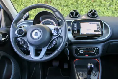 Smart ForFour 2020 - 12500 EUR, 34500 km - 34500km - foto 15 de 17