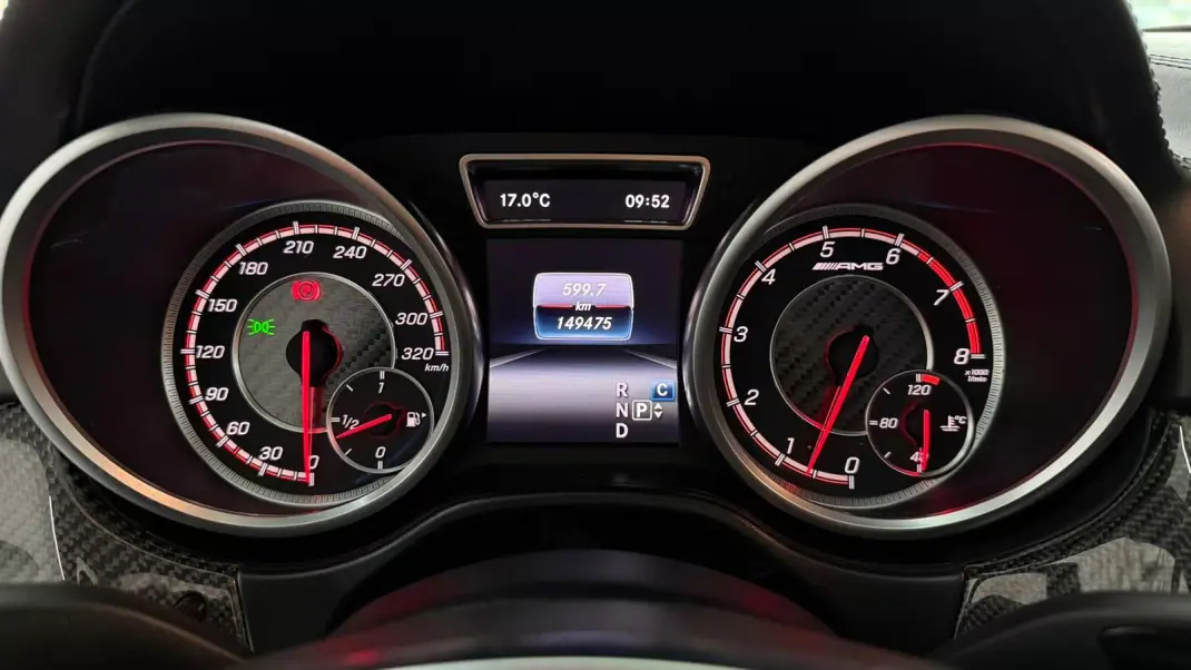 Mercedes-Benz GLE 63 AMG 2015 - 99990 EUR, 149475 km - AUTO.MOTO.pt - 149475km - foto 22 de 42