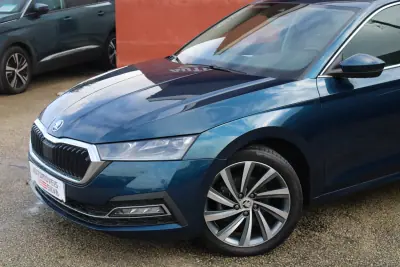 Skoda Octavia Break 2020 - 18750 EUR, 100000 km - AUTO.MOTO.pt - 100000km - foto 3 de 36