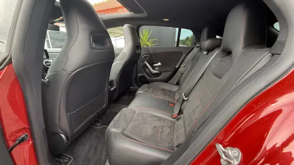 Mercedes-Benz CLA 220 2021 - 30990 EUR, 159000 km - AUTO.MOTO.pt - 159000km - foto 25 de 47