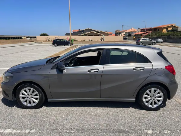 Mercedes-Benz A 160 2014 - 10490 EUR, 210000 km - AUTO.MOTO.pt - 210000km - foto 2 de 14