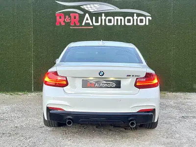 BMW M235i 2016 - 34500 EUR, 130000 km - AUTO.MOTO.pt - 130000km - foto 8 de 24