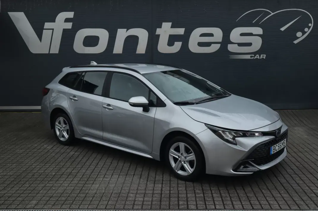Toyota Corolla Touring Sports 2023 - 24680 EUR, 40100 km - AUTO.MOTO.pt - 40100km - foto 1 de 27
