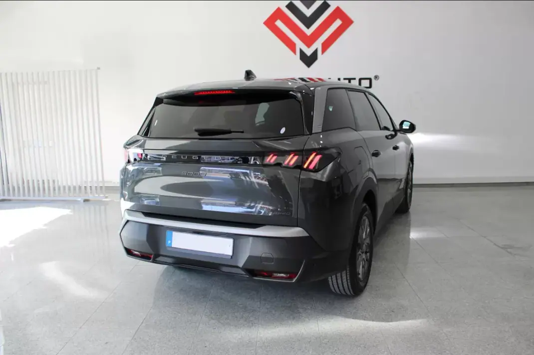 Peugeot 5008 2026 - 36400 EUR, 11 km - 11km - foto 7 de 34