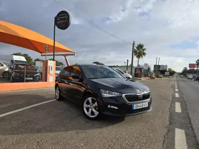 Skoda Scala 2024 - 19950 EUR, 91631 km - AUTO.MOTO.pt - 91631km - foto 3 de 10