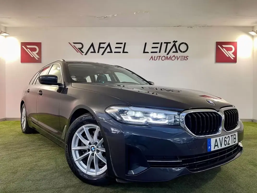BMW 520 2023 - 33750 EUR, 83000 km - AUTO.MOTO.pt - 83000km - foto 4 de 36