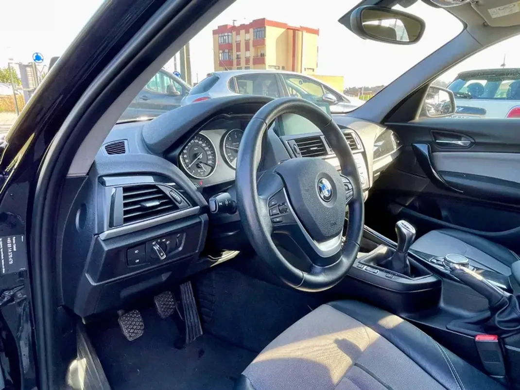 BMW 116 2015 - 14500 EUR, 157861 km - AUTO.MOTO.pt - 157861km - foto 9 de 29