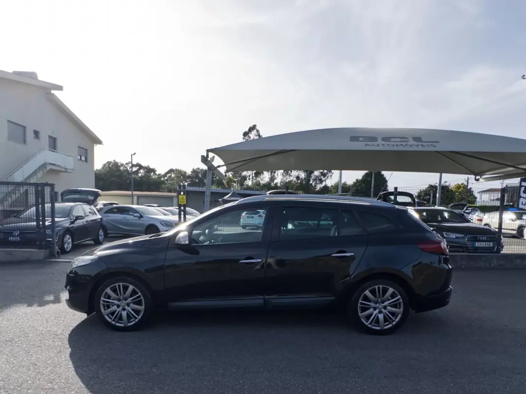 Renault Mégane Sport Tourer 2011 - 8990 EUR, 214000 km - 214000km - foto 4 de 38