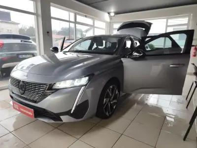Peugeot 308 SW 2022 - 21500 EUR, 54900 km - AUTO.MOTO.pt - 54900km - foto 21 de 29