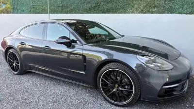 Porsche Panamera 2020 - 69900 EUR, 109000 km - AUTO.MOTO.pt - 109000km - foto 8 de 16