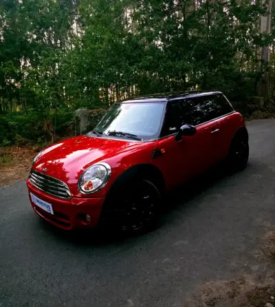 MINI 3 Portas 2010 - 8990 EUR, 186000 km - AUTO.MOTO.pt - 186000km - foto 5 de 26