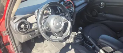 MINI One 2016 - 14900 EUR, 148000 km - AUTO.MOTO.pt - 148000km - foto 10 de 21