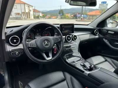 Mercedes-Benz C 180 2016 - 15500 EUR, 250000 km - 250000km - foto 4 de 8