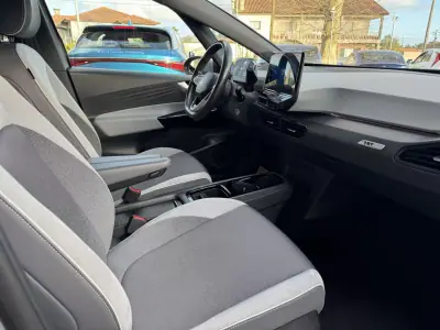 Volkswagen ID.3 2020 - 19500 EUR, 94000 km - AUTO.MOTO.pt - 94000km - foto 17 de 44