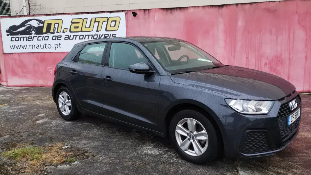 Audi A1 Sportback 2019 - 14999 EUR, 121000 km - AUTO.MOTO.pt - 121000km - foto 2 de 40