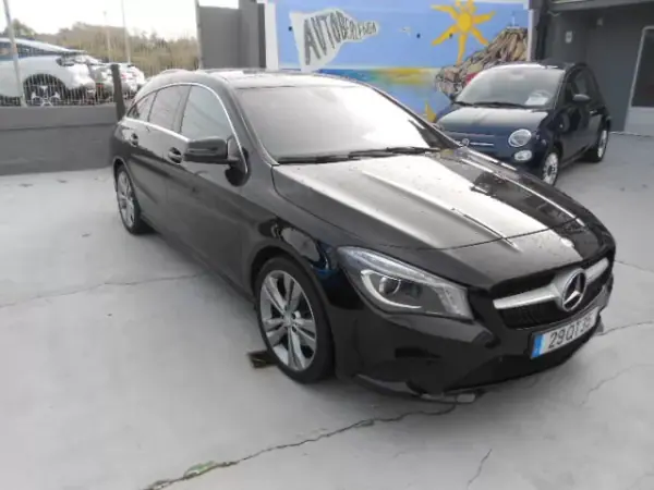 Mercedes-Benz CLA 200 2016 - 21500 EUR, 214696 km - AUTO.MOTO.pt - 214696km - foto 3 de 11