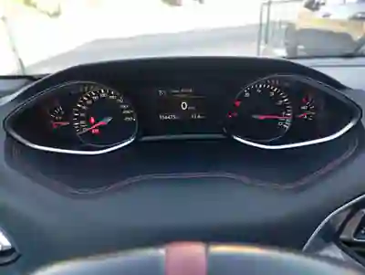 Peugeot 308 2016 - 17999 EUR, 156475 km - AUTO.MOTO.pt - 156475km - foto 7 de 15