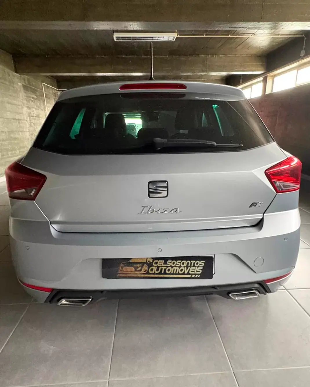 SEAT Ibiza 2024 - 17500 EUR, 48300 km - AUTO.MOTO.pt - 48300km - foto 6 de 12
