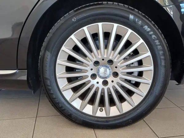 Mercedes-Benz C 220 2015 - 22490 EUR, 76614 km - 76614km - foto 14 de 15