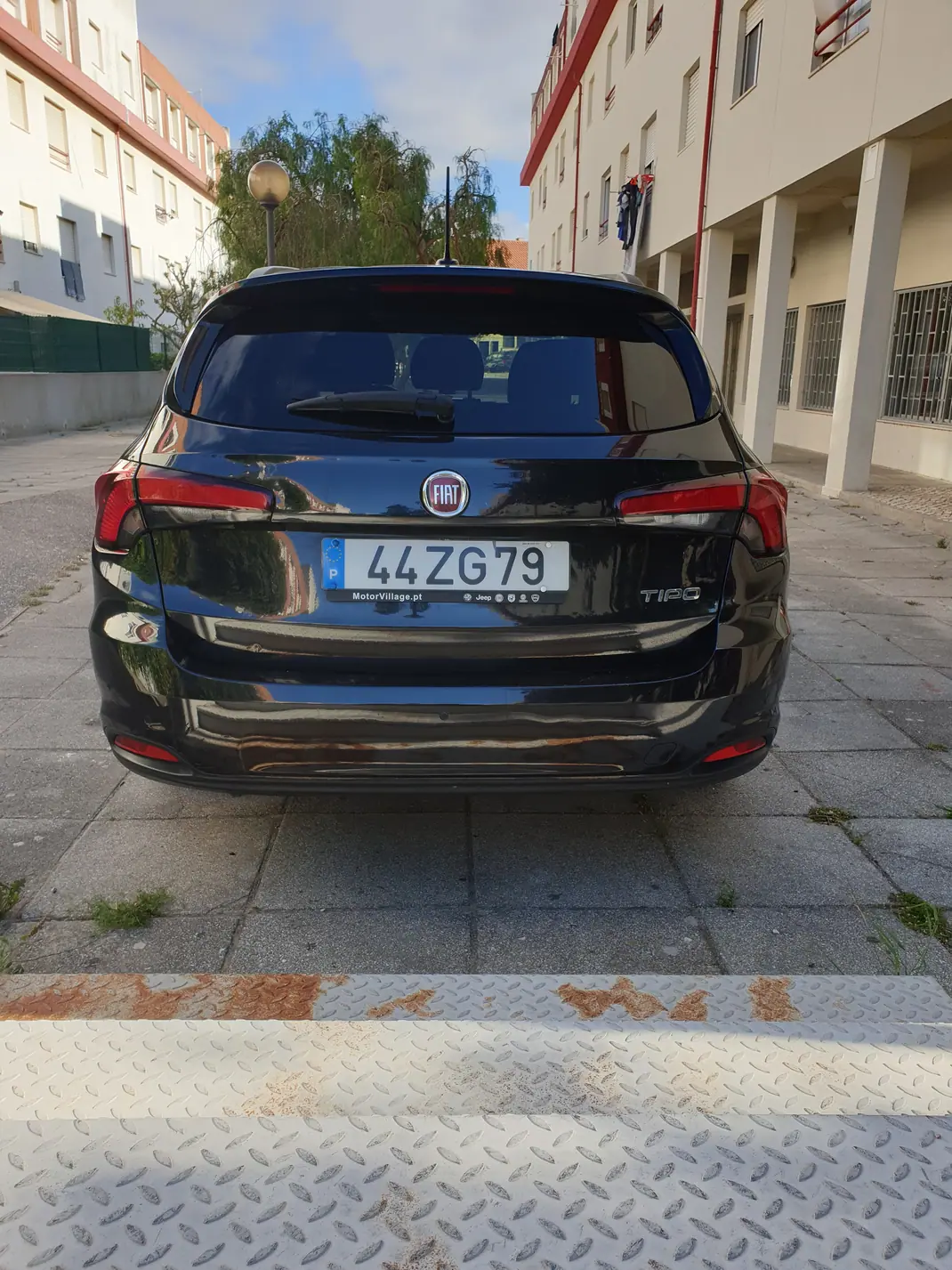 Fiat Tipo Station Wagon 2019 - 6750 EUR, 260000 km - AUTO.MOTO.pt - 260000km - foto 2 de 5