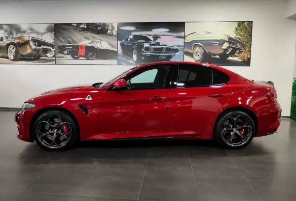 Alfa Romeo Giulia 2018 - 62500 EUR, 53000 km - AUTO.MOTO.pt - 53000km - foto 16 de 60