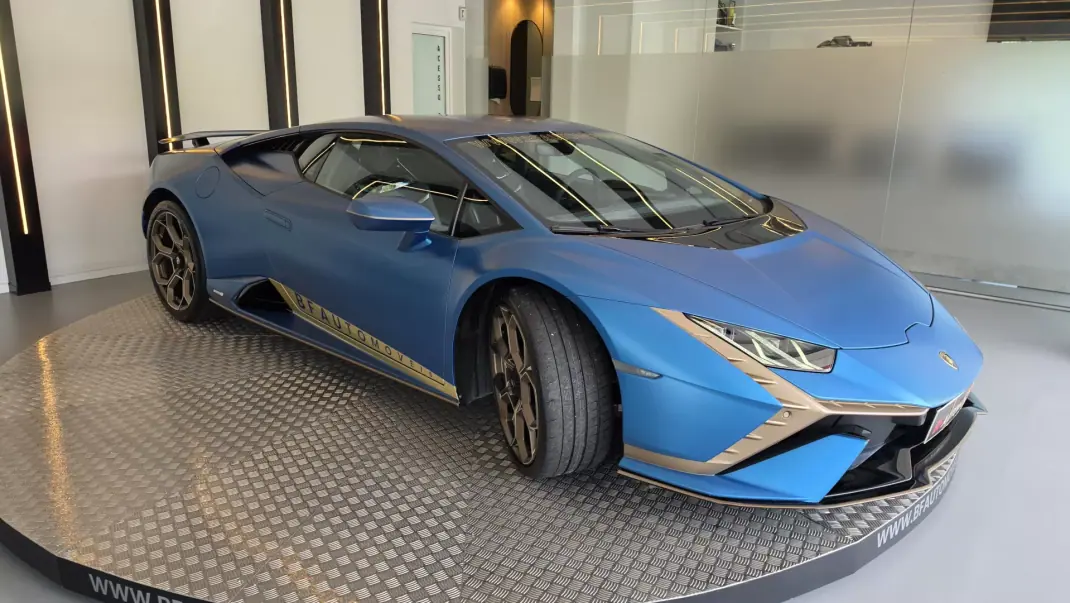 Lamborghini Huracán 2024 - 397500 EUR, 11996 km - AUTO.MOTO.pt - 11996km - foto 19 de 79
