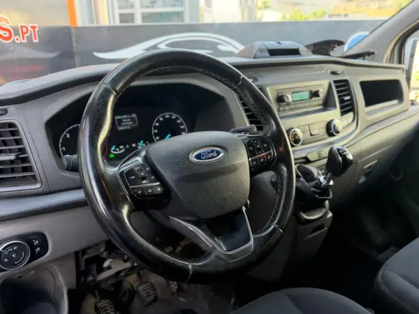 Ford 2020 - 14900 EUR, 224390 km - AUTO.MOTO.pt - 224390km - foto 7 de 14