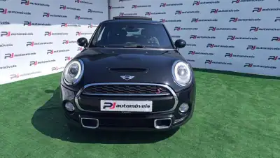MINI Cooper 2017 - 19990 EUR, 147145 km - AUTO.MOTO.pt - 147145km - foto 3 de 24