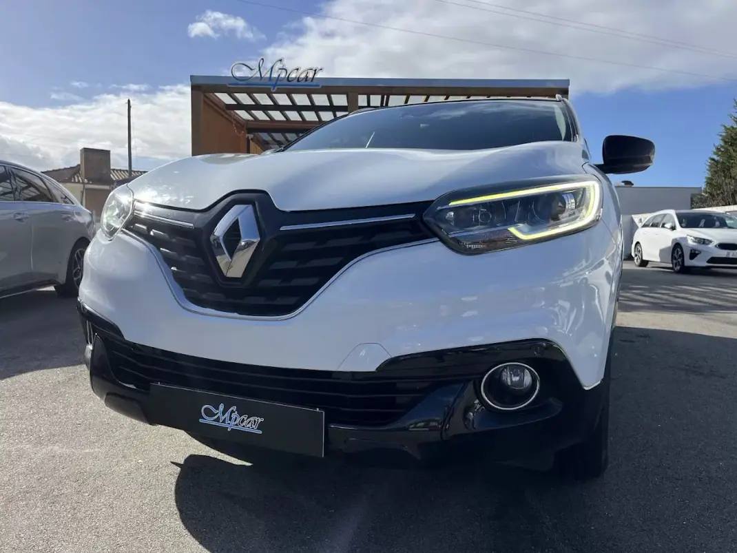 Renault Kadjar 2016 - 11950 EUR, 250000 km - AUTO.MOTO.pt - 250000km - foto 36 de 42