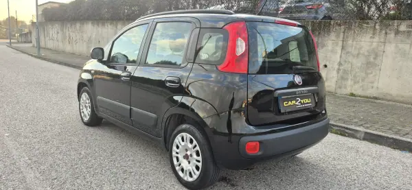 Fiat Panda 2015 - 6450 EUR, 117000 km - AUTO.MOTO.pt - 117000km - foto 17 de 19