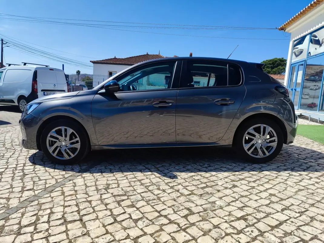 Peugeot 208 2022 - 14900 EUR, 28000 km - 28000km - foto 5 de 18