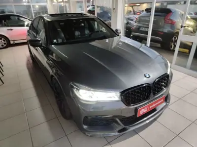 BMW 740 2018 - 30750 EUR, 246000 km - AUTO.MOTO.pt - 246000km - foto 2 de 40