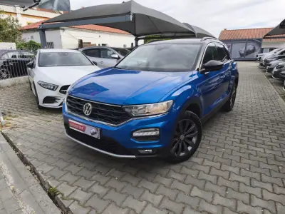Volkswagen T-Roc 2019 - 15900 EUR, 130000 km - AUTO.MOTO.pt - 130000km - foto 2 de 14