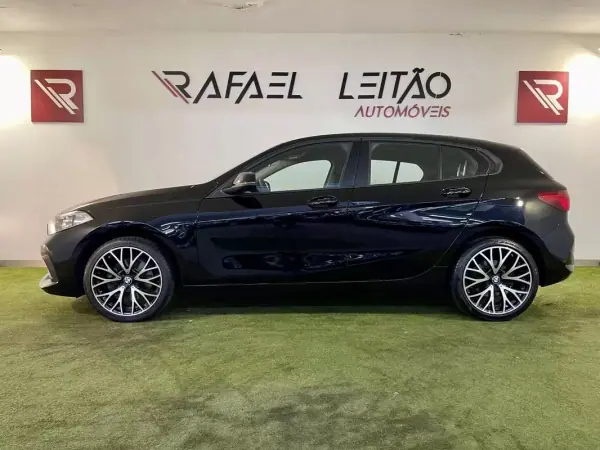 BMW 116 2023 - 21750 EUR, 81000 km - AUTO.MOTO.pt - 81000km - foto 10 de 40