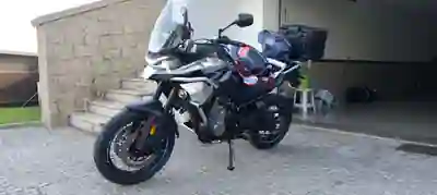 CFMOTO 800MT 2025 - 7750 EUR, 1600 km - foto 5 de 6