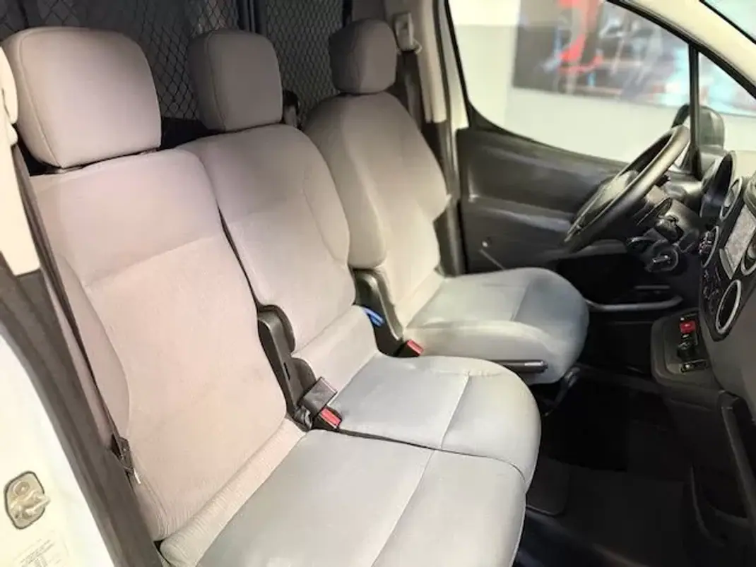 Peugeot PARTNER GIRAFON 2016 - 8990 EUR, 153000 km - AUTO.MOTO.pt - 153000km - foto 13 de 13