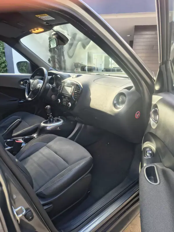 Nissan Juke 2017 - 12750 EUR, 136000 km - AUTO.MOTO.pt - 136000km - foto 17 de 23