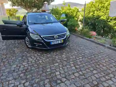 Volkswagen Passat CC 2008 - 10000 EUR, 263000 km - AUTO.MOTO.pt - 263000km - foto 5 de 13