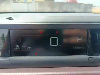 Citroën C4 Cactus 2020 - 14000 EUR, 56660 km - AUTO.MOTO.pt - 56660km - foto 4 de 23